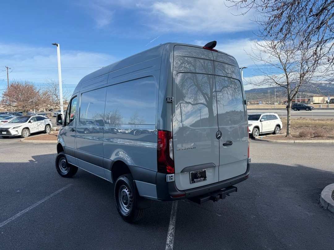 2025 Mercedes-Benz Sprinter 2500 Cargo 144 WB - Image 3