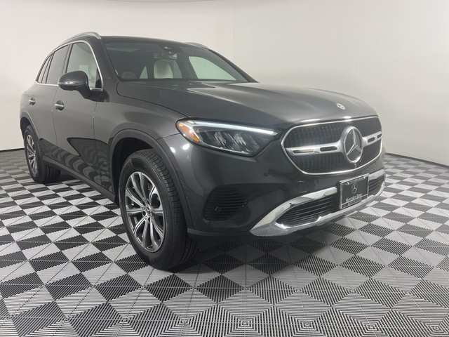 2024 Mercedes-Benz GLC 300