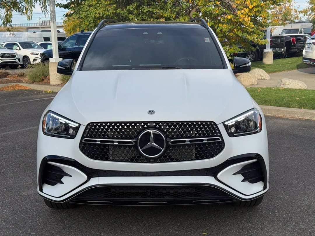 2026 Mercedes-Benz GLE 450 - Image 3