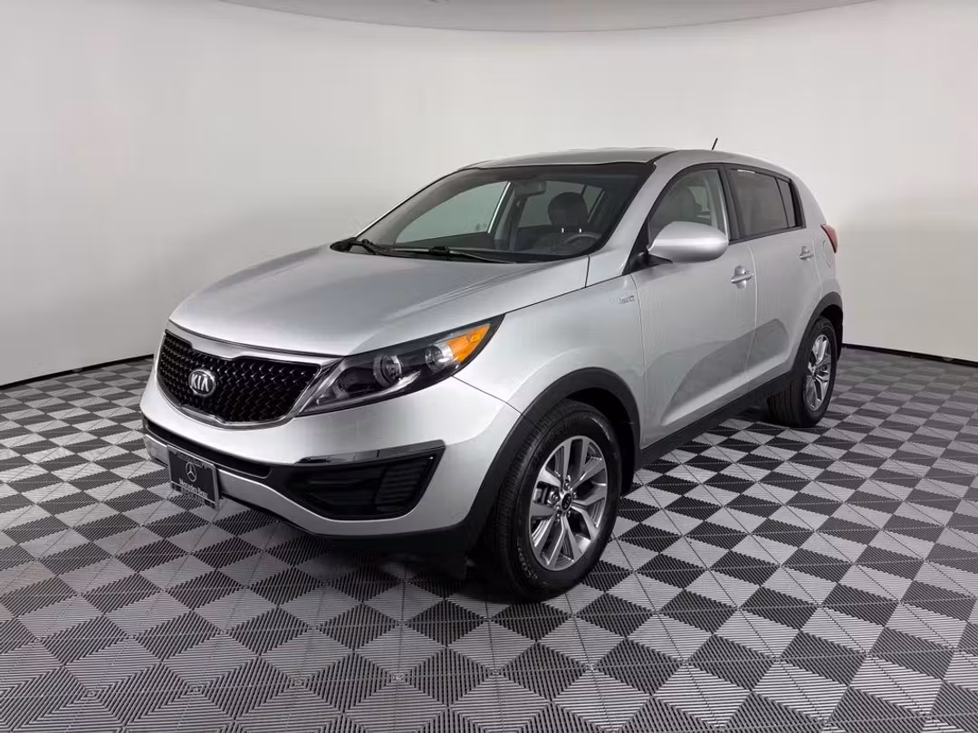 2015 Kia Sportage LX - Image 3