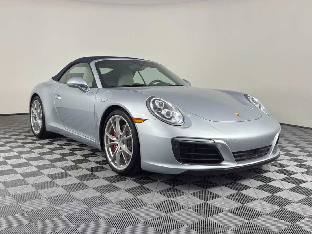 2017 Porsche 911 Carrera S - Image 2