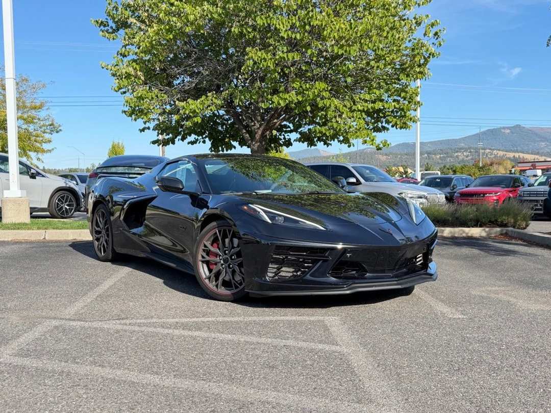2023 Chevrolet Corvette Stingray - Image 2