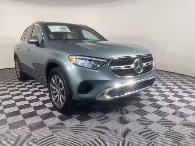 2026 Mercedes-Benz GLC 300