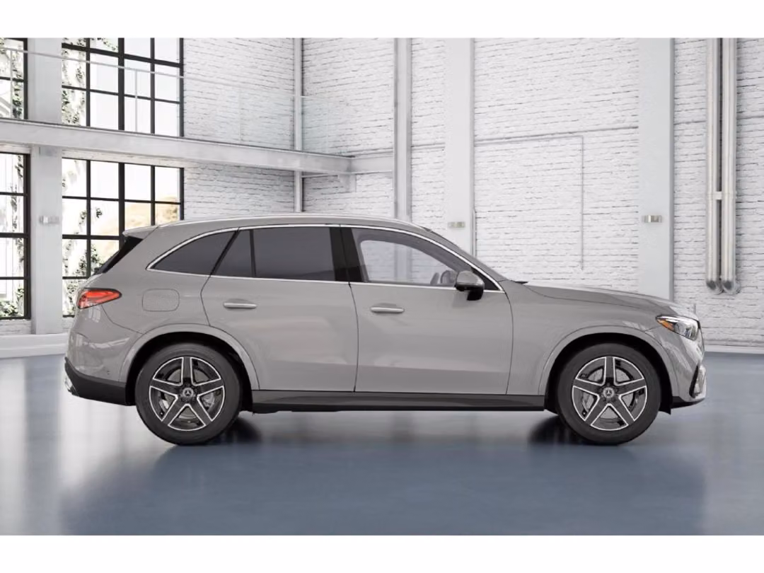 2026 Mercedes-Benz GLC 300 - Image 2