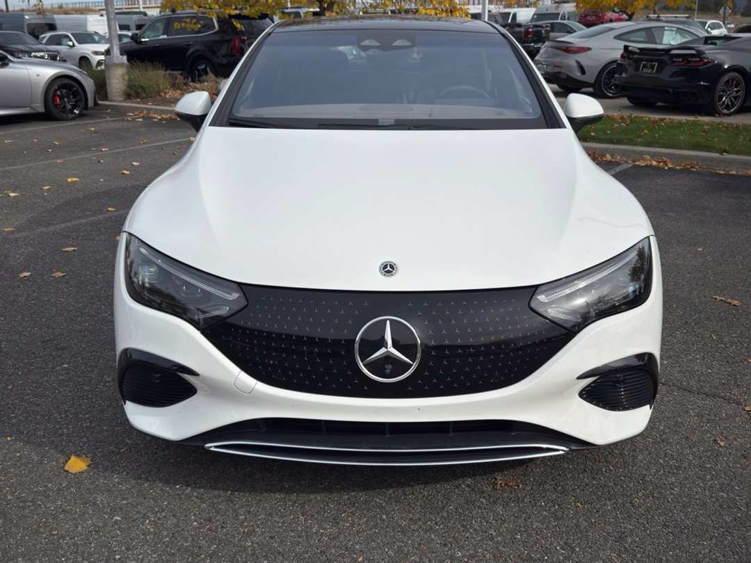 2023 Mercedes-Benz EQE 350 - Image 3