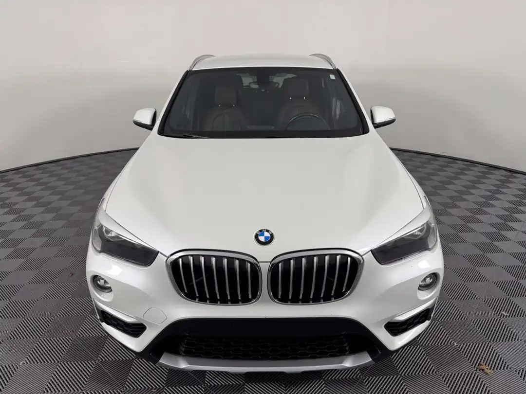 2017 BMW X1 xDrive28i - Image 2