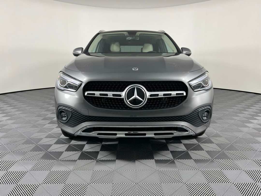 2023 Mercedes-Benz GLA 250 - Image 3
