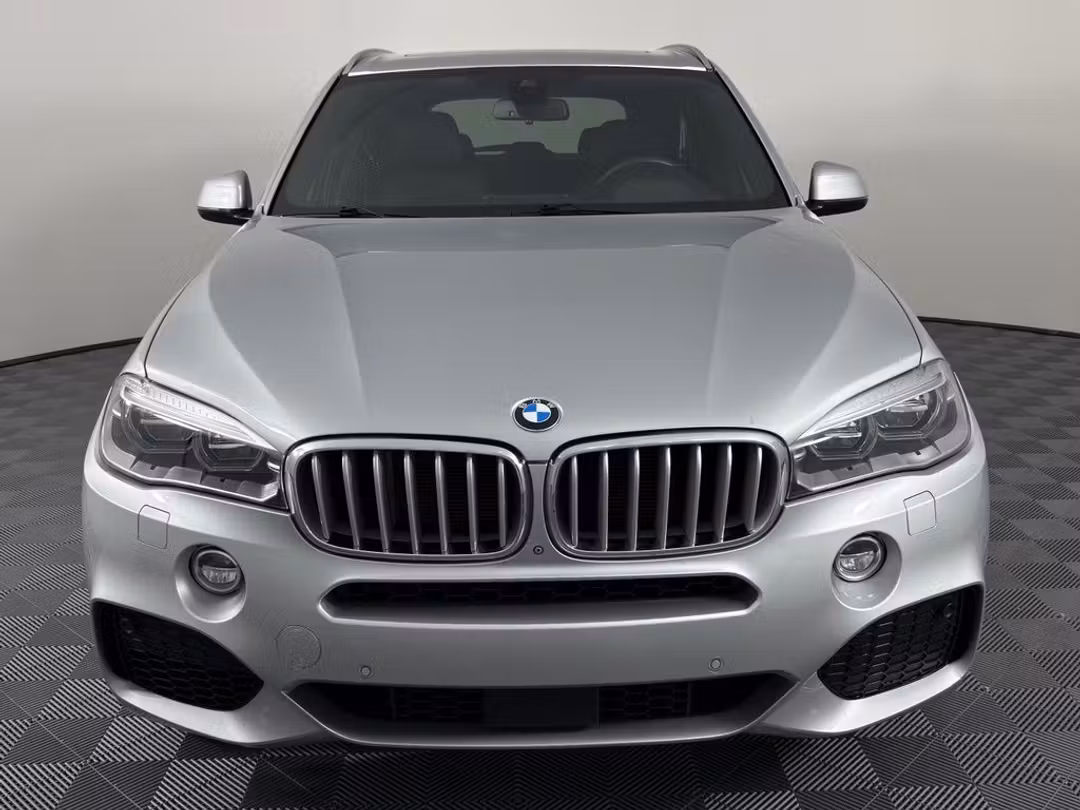 2015 BMW X5 xDrive50i - Image 2