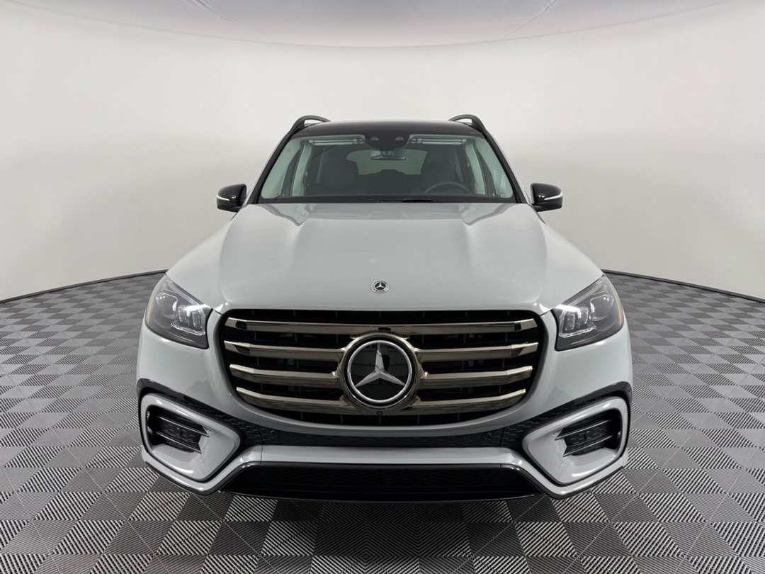 2026 Mercedes-Benz GLS 450 - Image 2