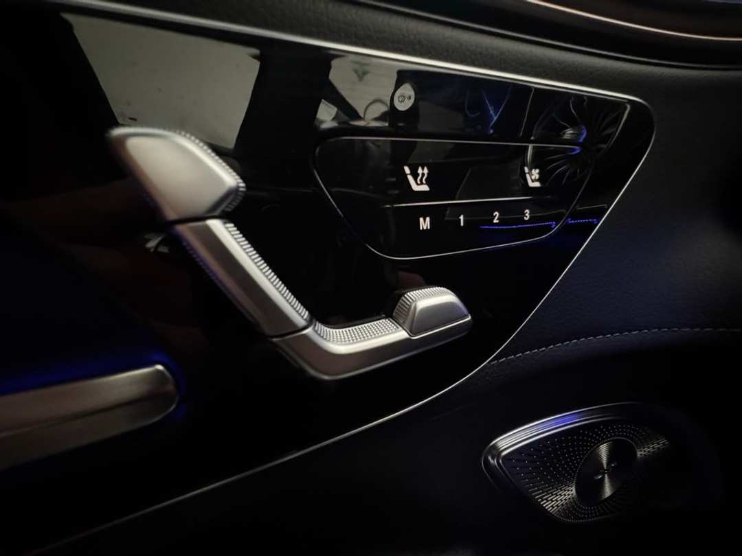 2025 Mercedes-Benz EQE SUV Base - Photo 24