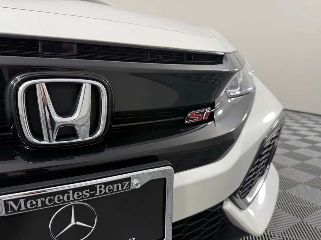 2017 Honda Civic Si - Image 2
