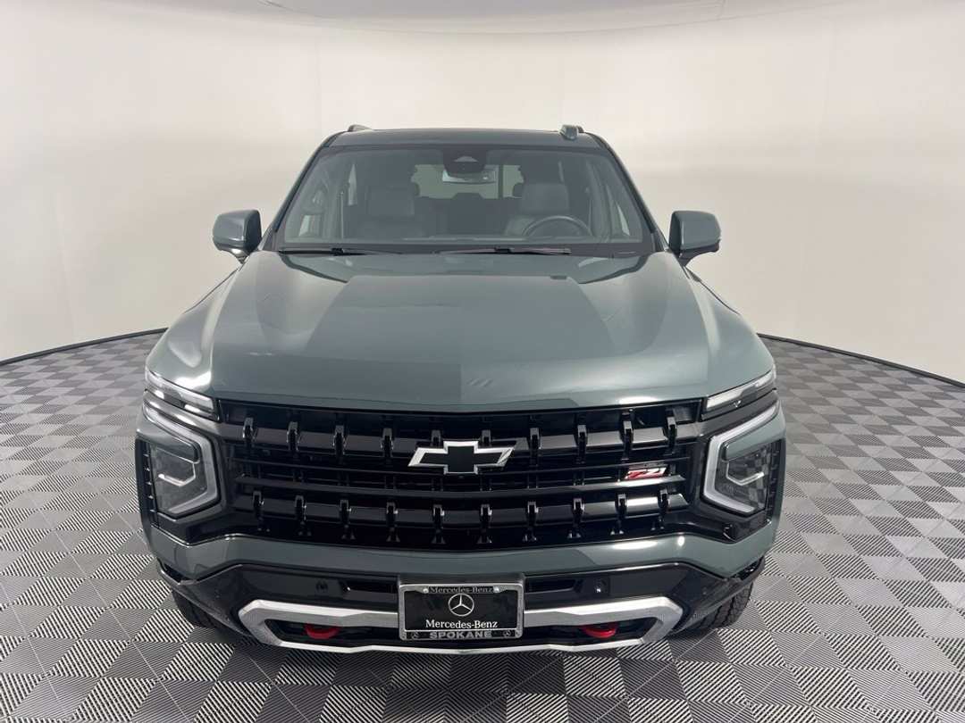 2025 Chevrolet Tahoe Z71 - Image 3