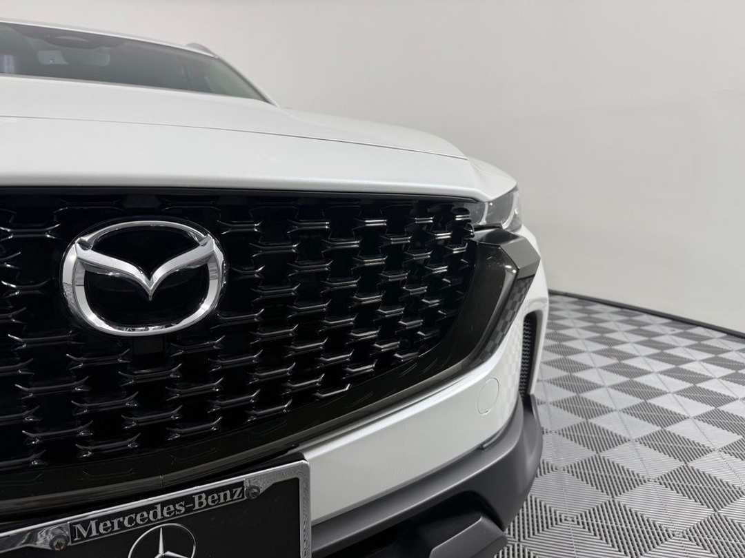 2025 MAZDA Cx-50 Hybrid Premium Plus - Image 3