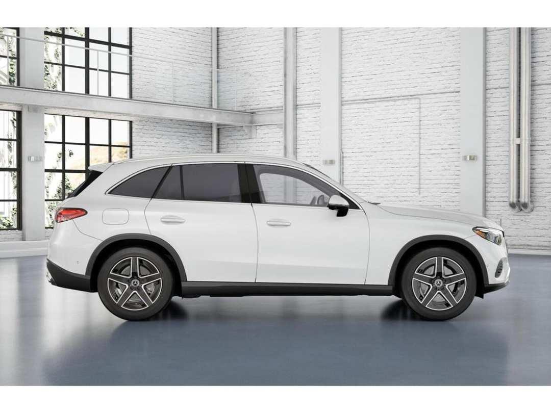 2026 Mercedes-Benz GLC 300 - Image 2