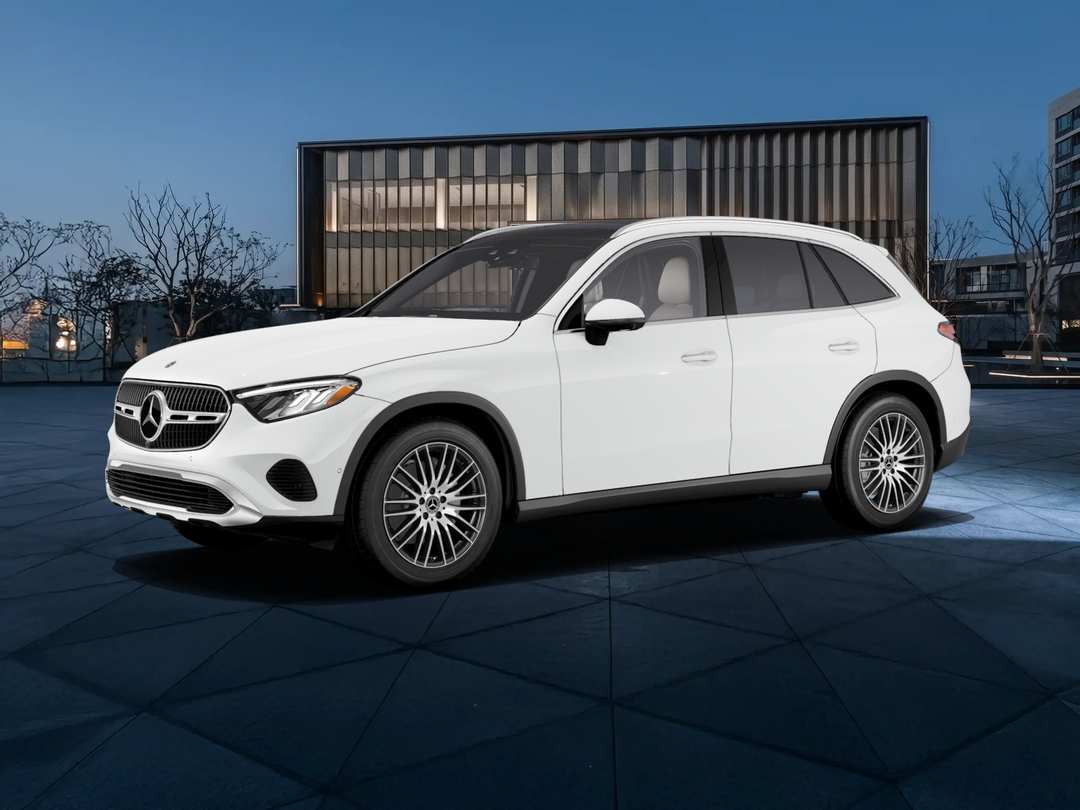 2027 Mercedes-Benz GLC 300 - Image 3