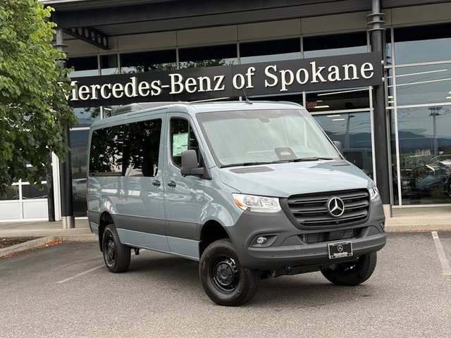 2026 Mercedes-Benz Sprinter 2500 Passenger 144 WB