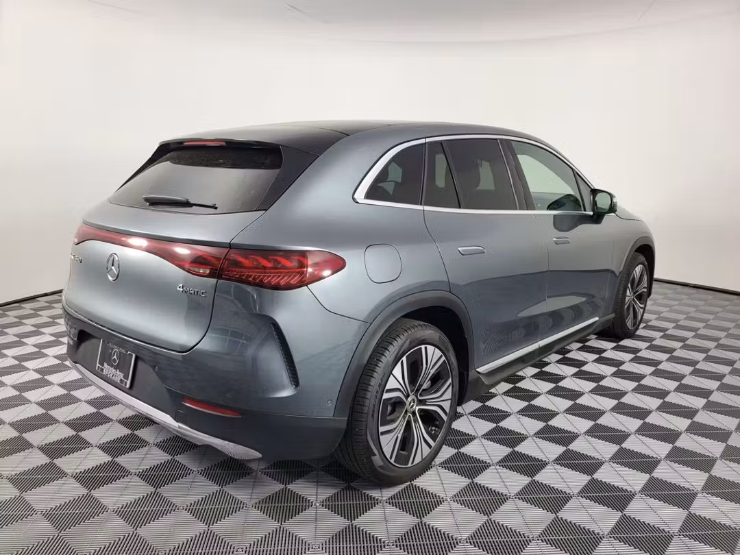 2024 Mercedes-Benz EQE SUV Base - Photo 8