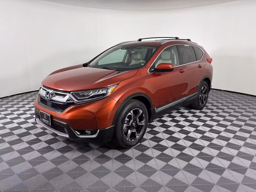 2018 Honda CR-V Touring - Image 3
