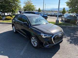 2023 Audi Q3 Premium