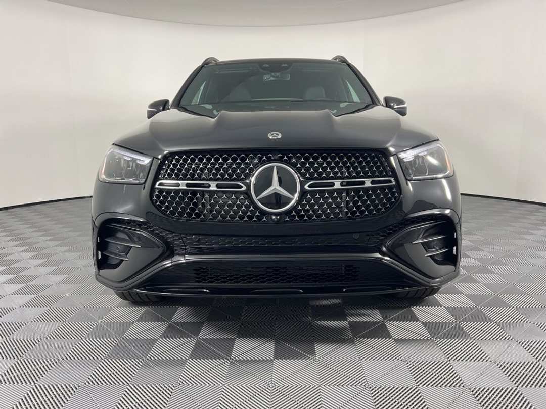 2026 Mercedes-Benz GLE 450 - Image 3