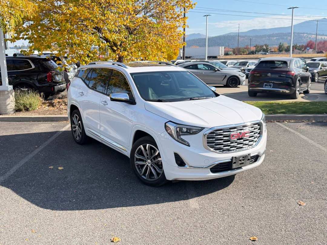 2019 GMC Terrain Denali - Image 3