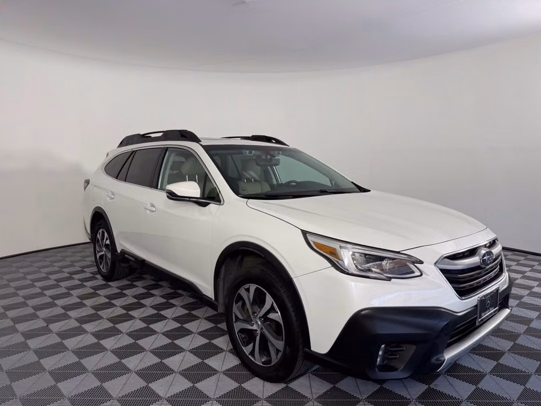 Used 2020 Subaru Outback Limited with VIN 4S4BTANC0L3147345 for sale in Liberty Lake, WA