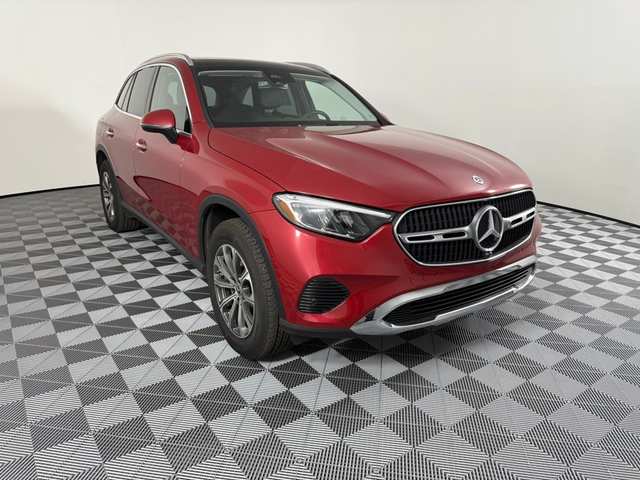 2024 Mercedes-Benz GLC 300