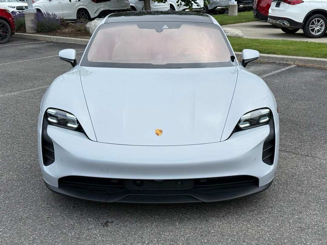 2022 Porsche Taycan GTS - Image 3