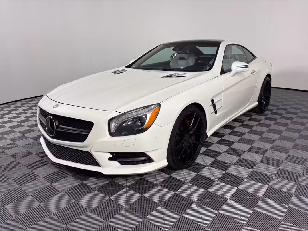 2014 Mercedes-Benz SL-Class SL 550 - Image 3