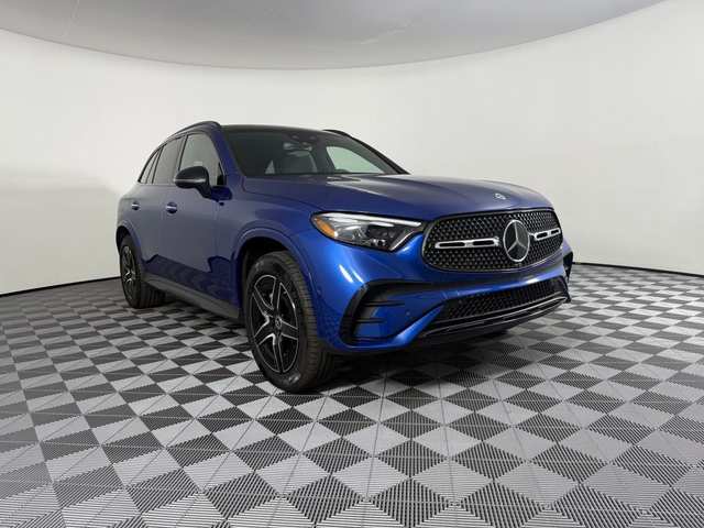2025 Mercedes-Benz GLC 300