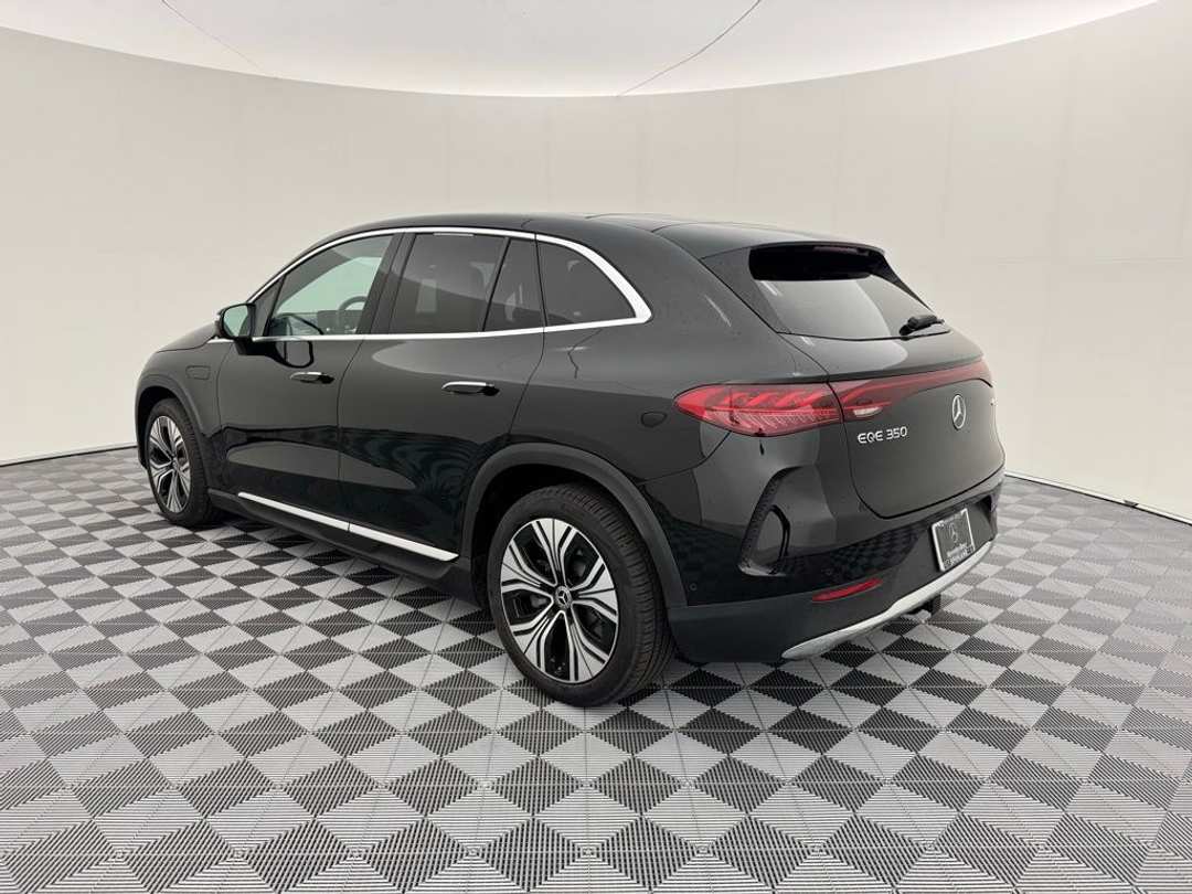 2025 Mercedes-Benz EQE SUV Base - Photo 6