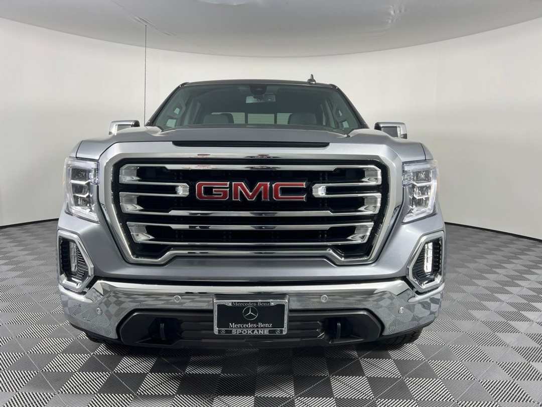 2022 GMC Sierra 1500 Limited SLT - Image 2