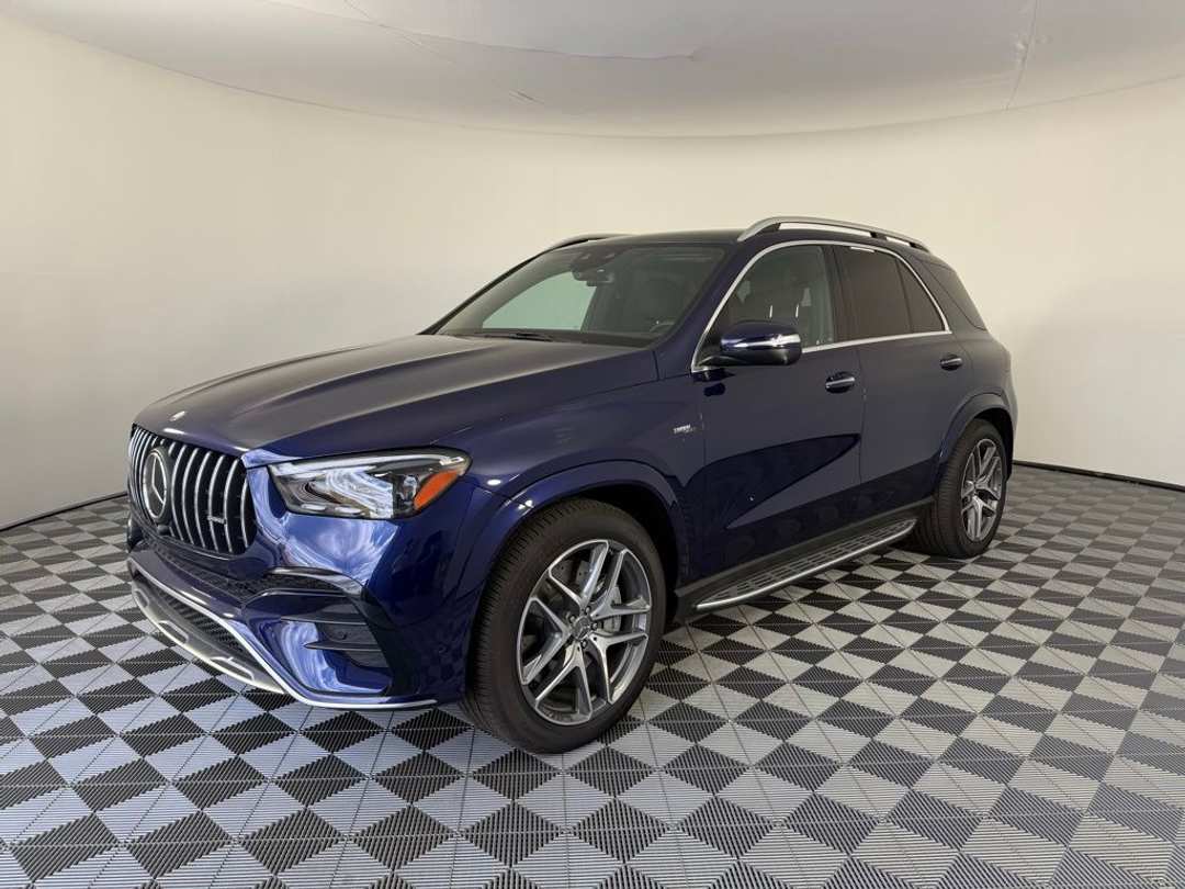 2025 Mercedes-Benz GLE 53 AMG® - Image 3
