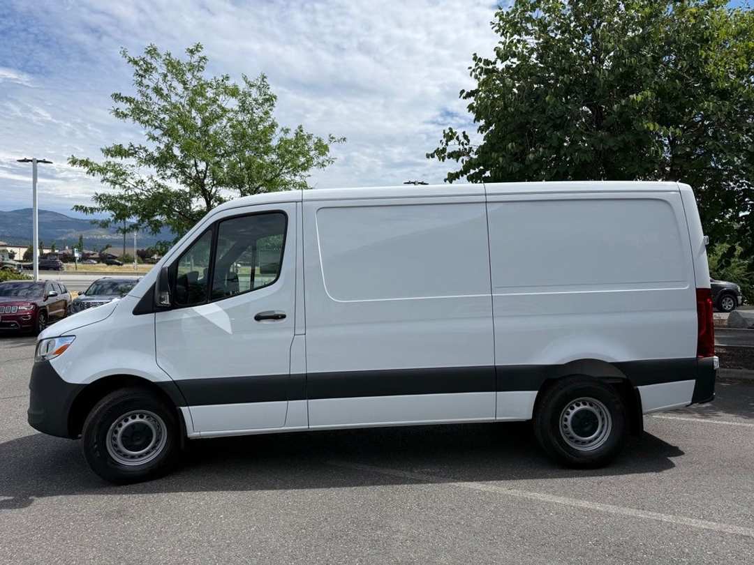 2026 Mercedes-Benz Sprinter 2500 Cargo 144 WB - Image 3