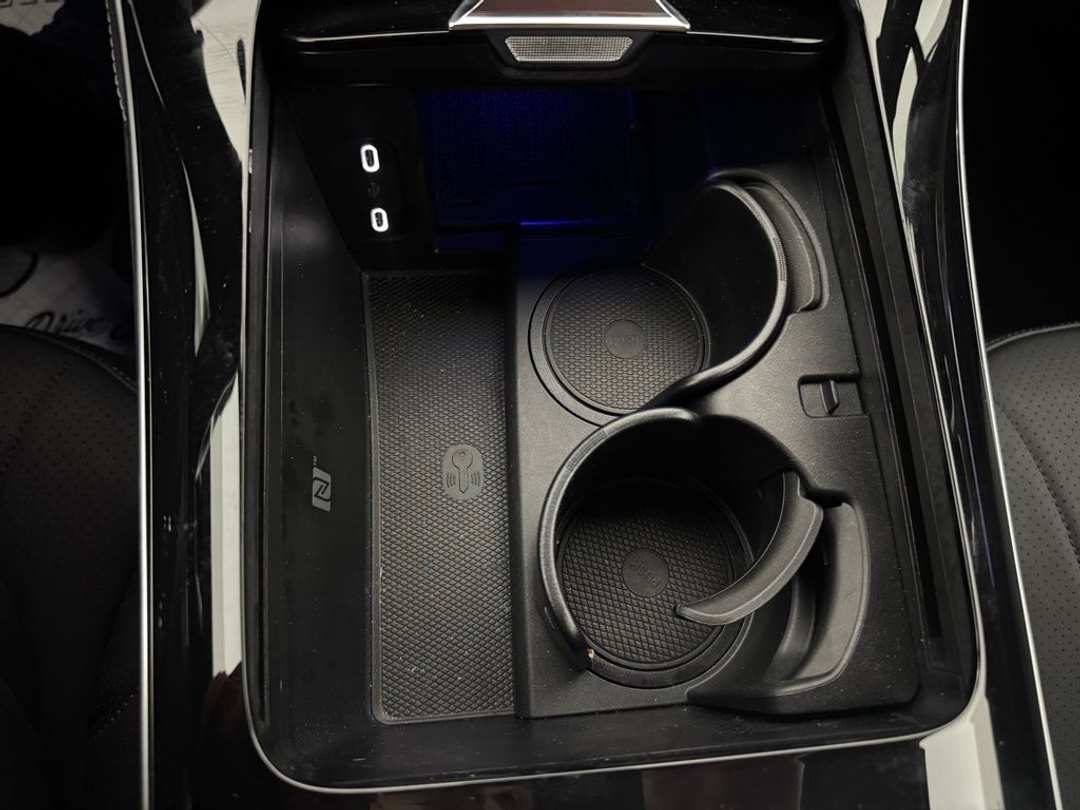 2025 Mercedes-Benz EQE SUV Base - Photo 19